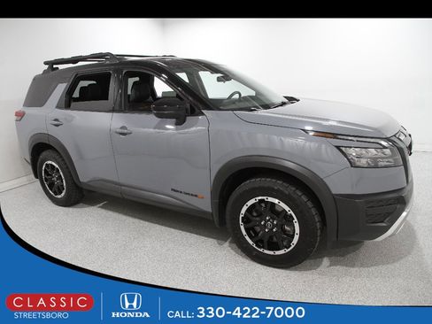 Used 2025 Nissan Pathfinder Rock Creek AWD/4WD image 1