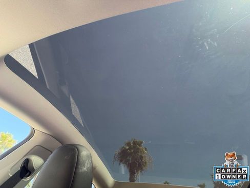 Used 2025 Tesla Model Y Long Range RWD image 13