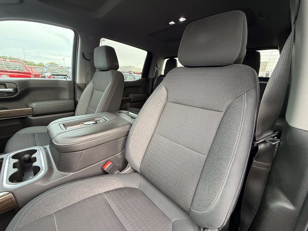 Used 2019 Chevrolet Silverado 1500 RST AWD/4WD image 15