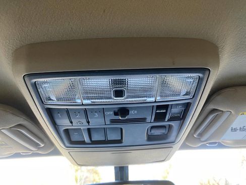 Used 2012 Toyota 4Runner Limited image 18