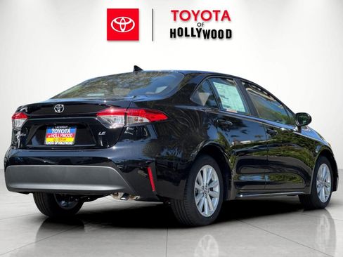 New 2026 Toyota Corolla LE FWD image 4