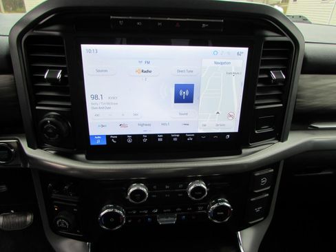 Used 2024 Ford F150 Lariat w/ Tow/Haul Package image 29