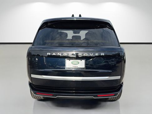 New 2026 Land Rover Range Rover Autobiography AWD/4WD image 4