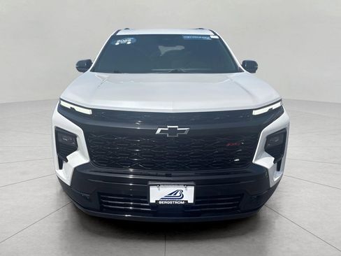Certified 2025 Chevrolet Traverse RS w/ LPO, Floor Liner Package AWD/4WD image 9