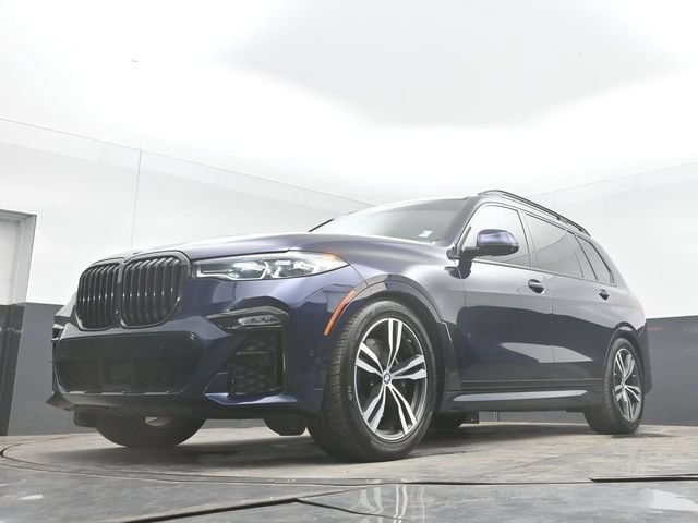 Used 2021 BMW X7 xDrive40i w/ M Sport Package AWD/4WD image 51