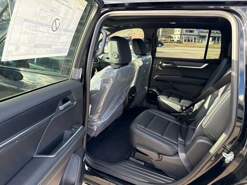 New 2026 GMC Acadia Elevation w/ Black Edition image 13