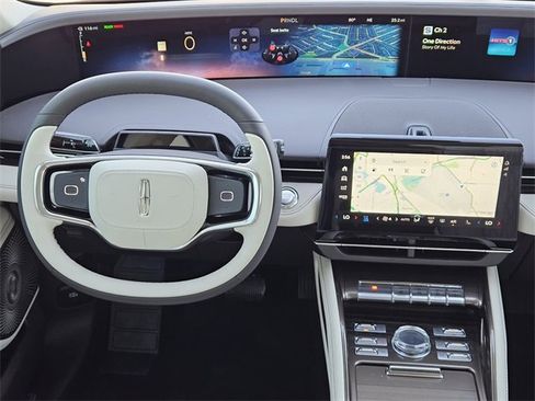 New 2026 Lincoln Nautilus Black Label w/ Jet Appearance Package image 25