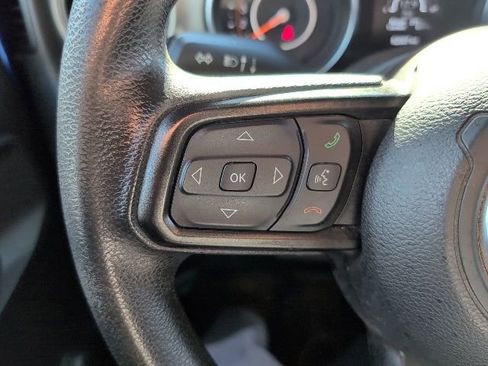 Used 2019 Jeep Wrangler Unlimited Sport image 9