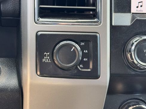 Used 2019 Ford F150 Lariat AWD/4WD image 14