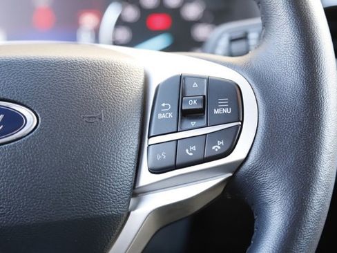 Used 2023 Ford Explorer XLT w/ Equipment Group 202A image 25