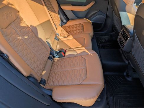 Used 2022 Audi RS Q8 image 31