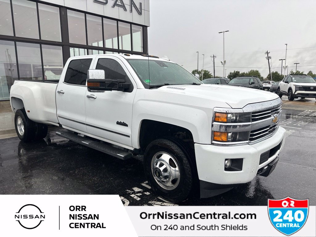 Used 2016 Chevrolet Silverado 3500 High Country w/ Duramax Plus Package AWD/4WD image 5