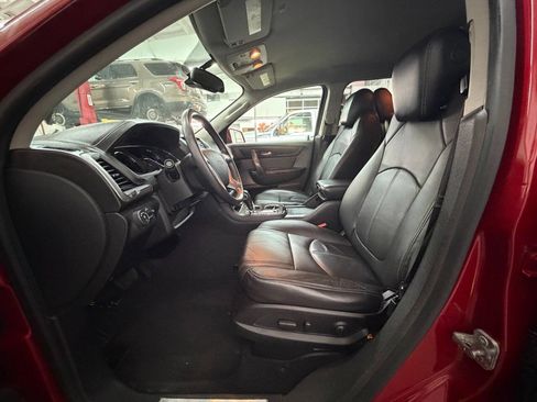 Used 2014 GMC Acadia SLT w/ Technology Package AWD/4WD image 12