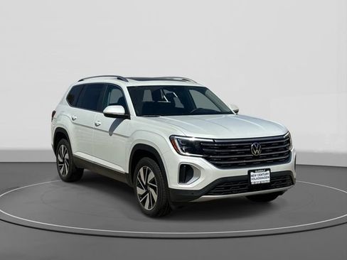 New 2026 Volkswagen Atlas SEL AWD/4WD image 1