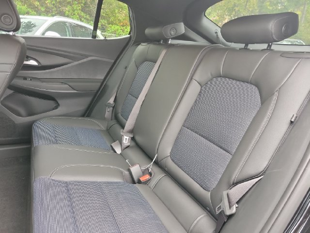 New 2026 Buick Envista Sport Touring w/ Convenience I Package FWD image 9