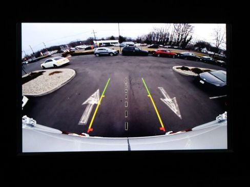 Used 2025 RAM ProMaster 2500 w/ Convenience Group image 17