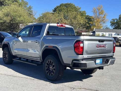 New 2026 GMC Canyon Elevation w/ Convenience Package image 17