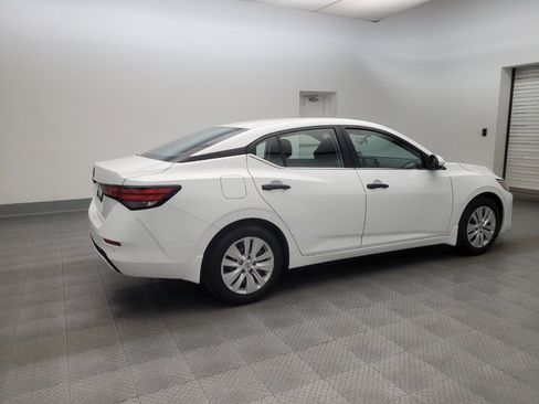 Used 2025 Nissan Sentra S image 10