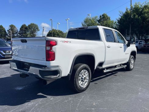 Used 2020 Chevrolet Silverado 2500 LT w/ Convenience Package AWD/4WD image 7