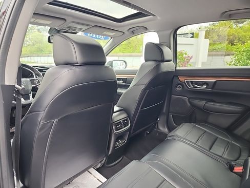 Used 2018 Honda CR-V Touring image 36
