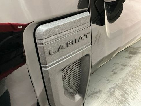New 2026 Ford Maverick Lariat w/ Black Appearance Package image 8