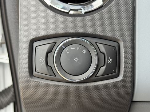 New 2026 Ford F650 2WD SuperCab Super Duty image 31