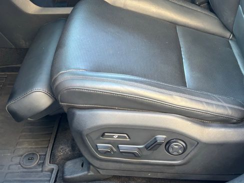 Used 2024 Hyundai Santa Fe Calligraphy FWD image 12