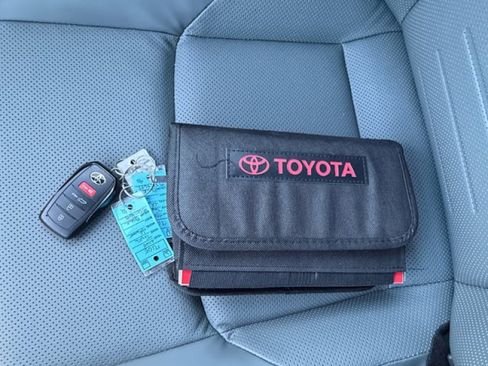 Used 2025 Toyota 4Runner Trailhunter AWD/4WD image 21