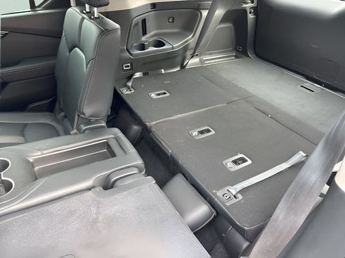 Used 2023 Honda Pilot EX-L image 34