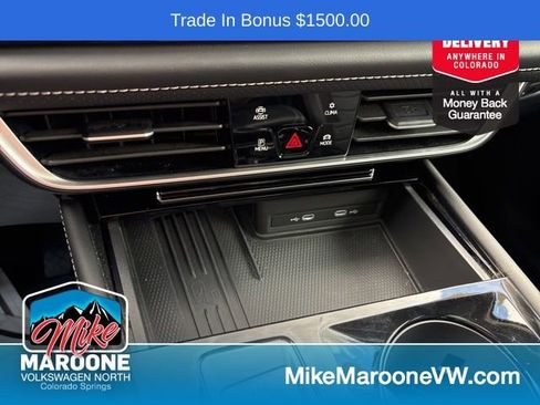 Certified 2025 Volkswagen Atlas SEL image 24