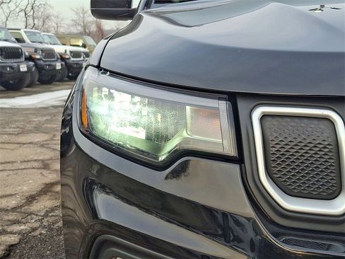 Certified 2022 Jeep Compass Latitude image 27