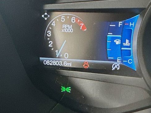 Used 2018 Ford Fusion SE w/ Fusion SE Technology Package image 13