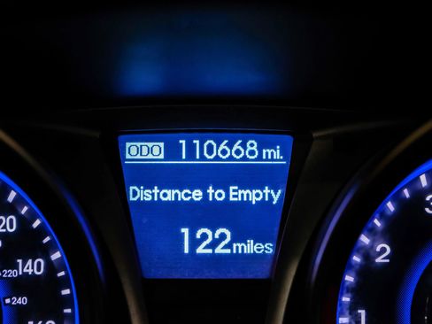 Used 2013 Hyundai Genesis 3.8 image 47