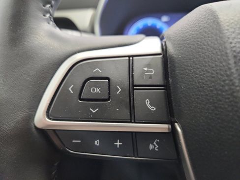 Used 2023 Toyota Highlander Platinum image 13