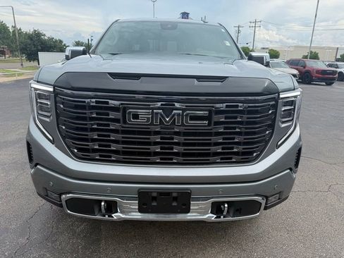 Used 2026 GMC Sierra 1500 Denali Ultimate AWD/4WD image 4