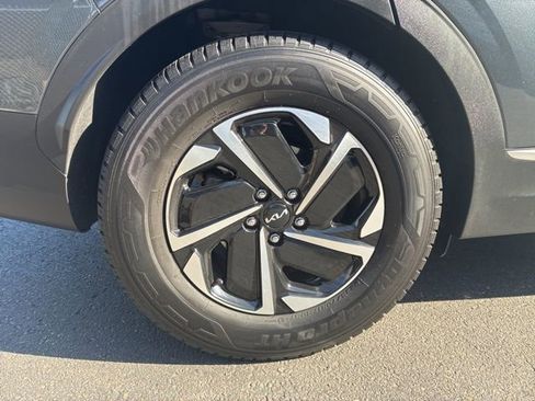 Certified 2023 Kia Sportage LX FWD image 11