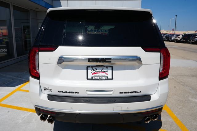 Used 2023 GMC Yukon XL Denali w/ Denali Reserve Package AWD/4WD image 38