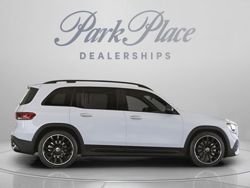 Certified 2023 Mercedes-Benz GLB 250 image 27