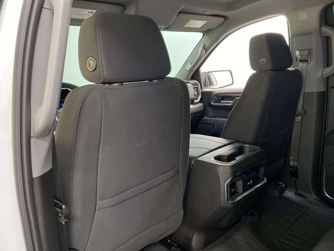 Used 2023 GMC Sierra 1500 Elevation w/ X31 Off-Road Package AWD/4WD image 16