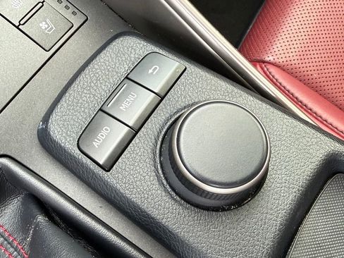 Used 2016 Lexus IS 200t image 31