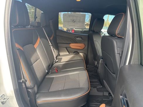 New 2026 GMC Canyon AT4 AWD/4WD image 12