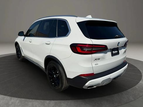 Used 2023 BMW X5 xDrive40i w/ Luxury Seating Package AWD/4WD image 10