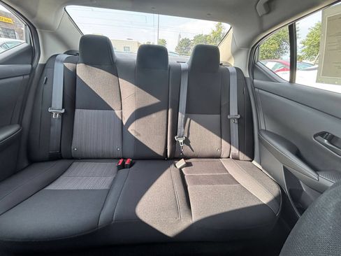Used 2025 Nissan Sentra SV FWD image 36
