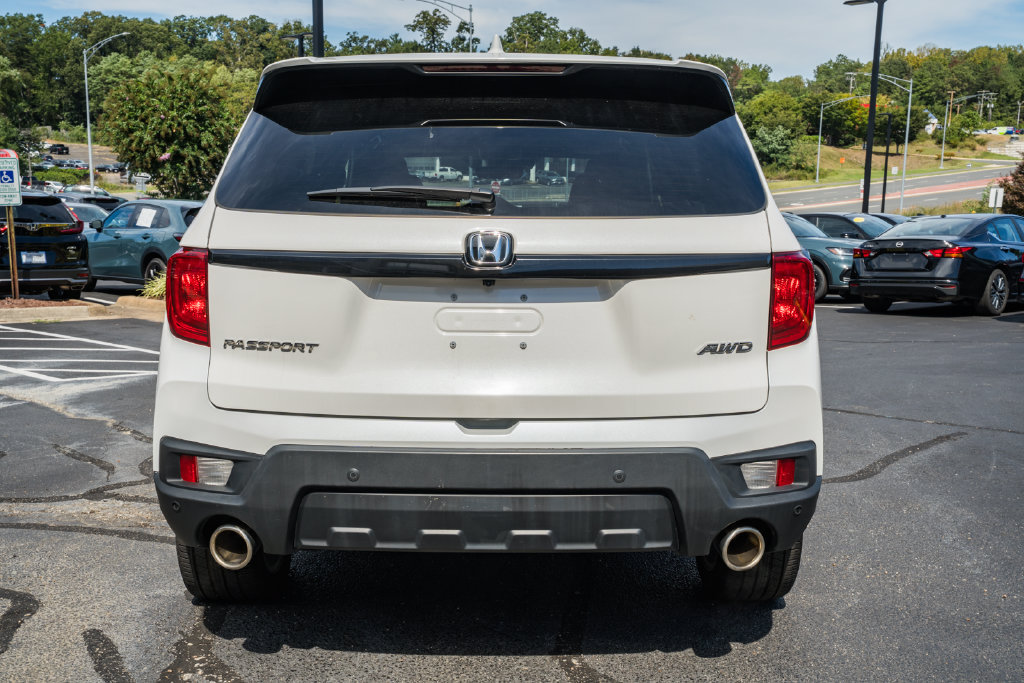 Certified 2025 Honda Passport EX-L image 5