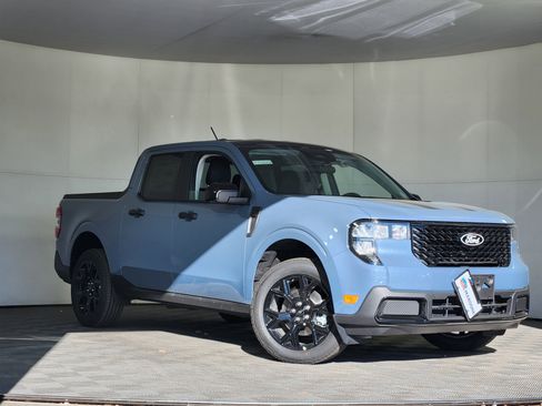 New 2025 Ford Maverick XLT w/ Black Appearance Package image 1