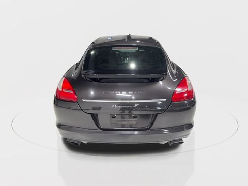 Used 2011 Porsche Panamera 4 image 9