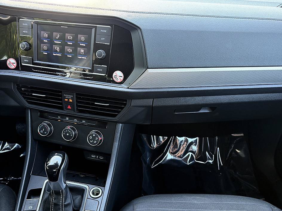 Used 2024 Volkswagen Jetta S FWD image 13