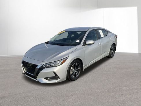 Used 2020 Nissan Sentra SV image 2