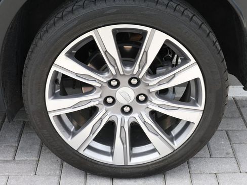 Used 2022 Cadillac XT4 Premium Luxury w/ Cold Weather Package FWD image 43