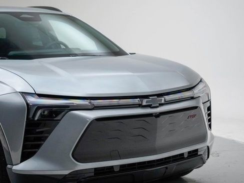 New 2026 Chevrolet Blazer EV RS w/ LPO, All-Weather Mat Package AWD/4WD image 13